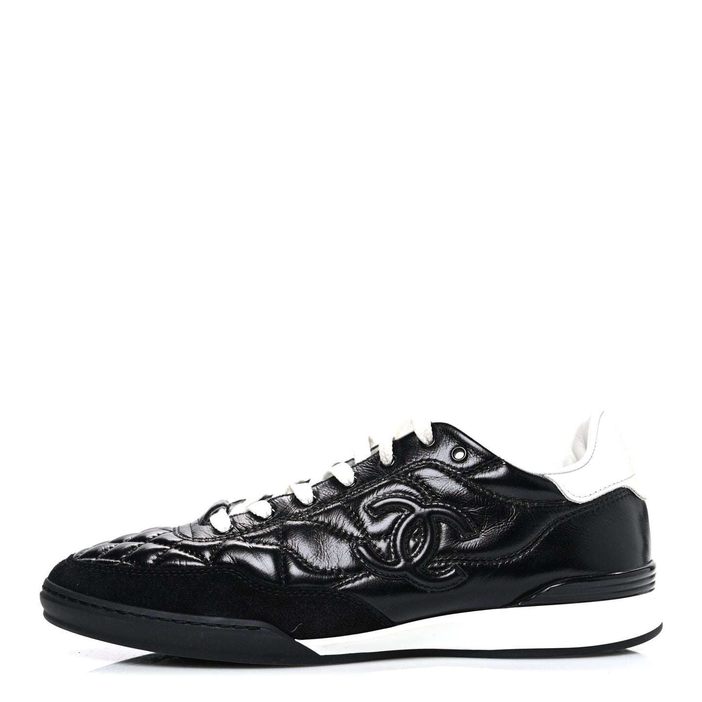 Calfskin Suede Quilted Womens Logo Sneakers 39 Black White