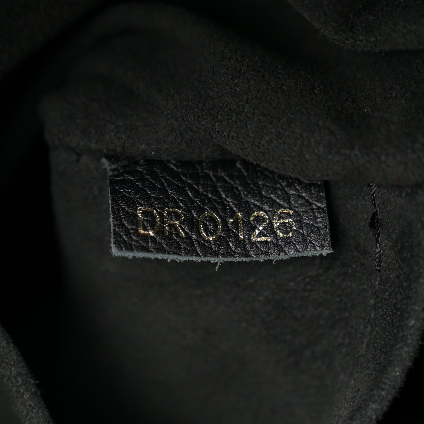 Monogram Gaia Black