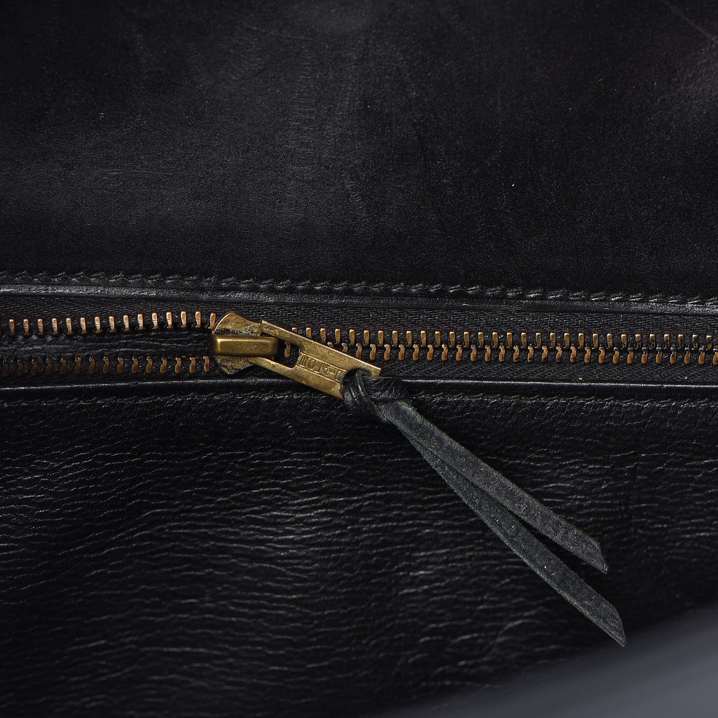 Box Kelly Sellier 32 Black