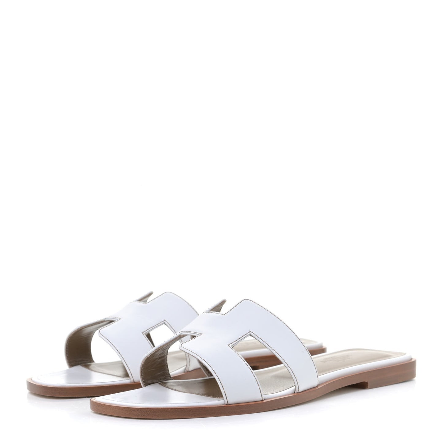 Box Calfskin Oran Sandals 37 White