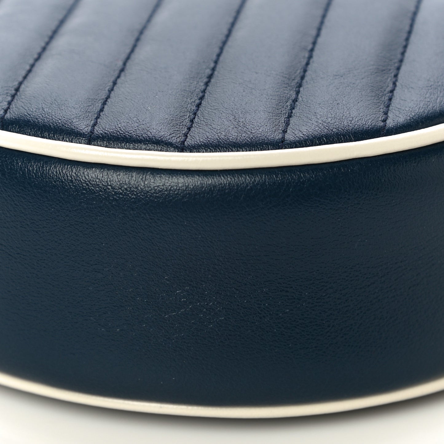 Azalea Calfskin Matelasse Diagonal Mini Torchon GG Marmont Round Shoulder Bag Blue Agata Mystic White