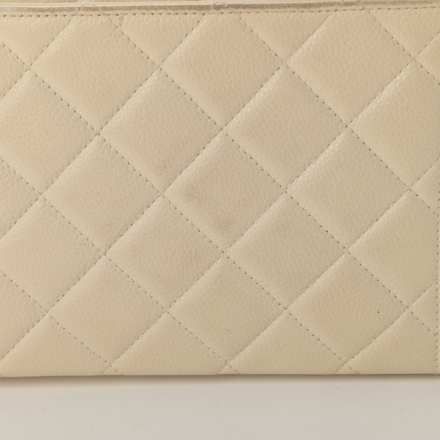Caviar Quilted Medium Single Flap White