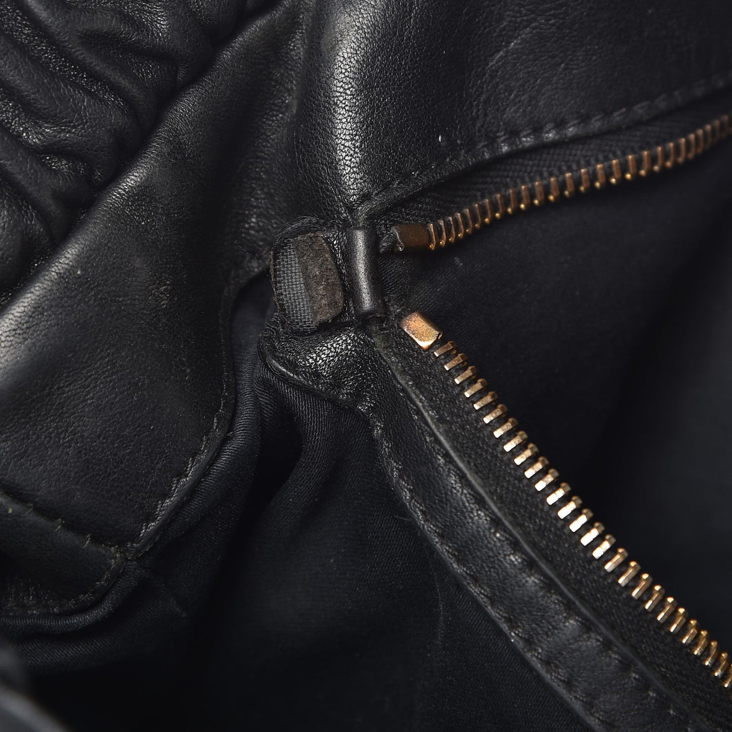 Vitello Lux Gathered Tote Black