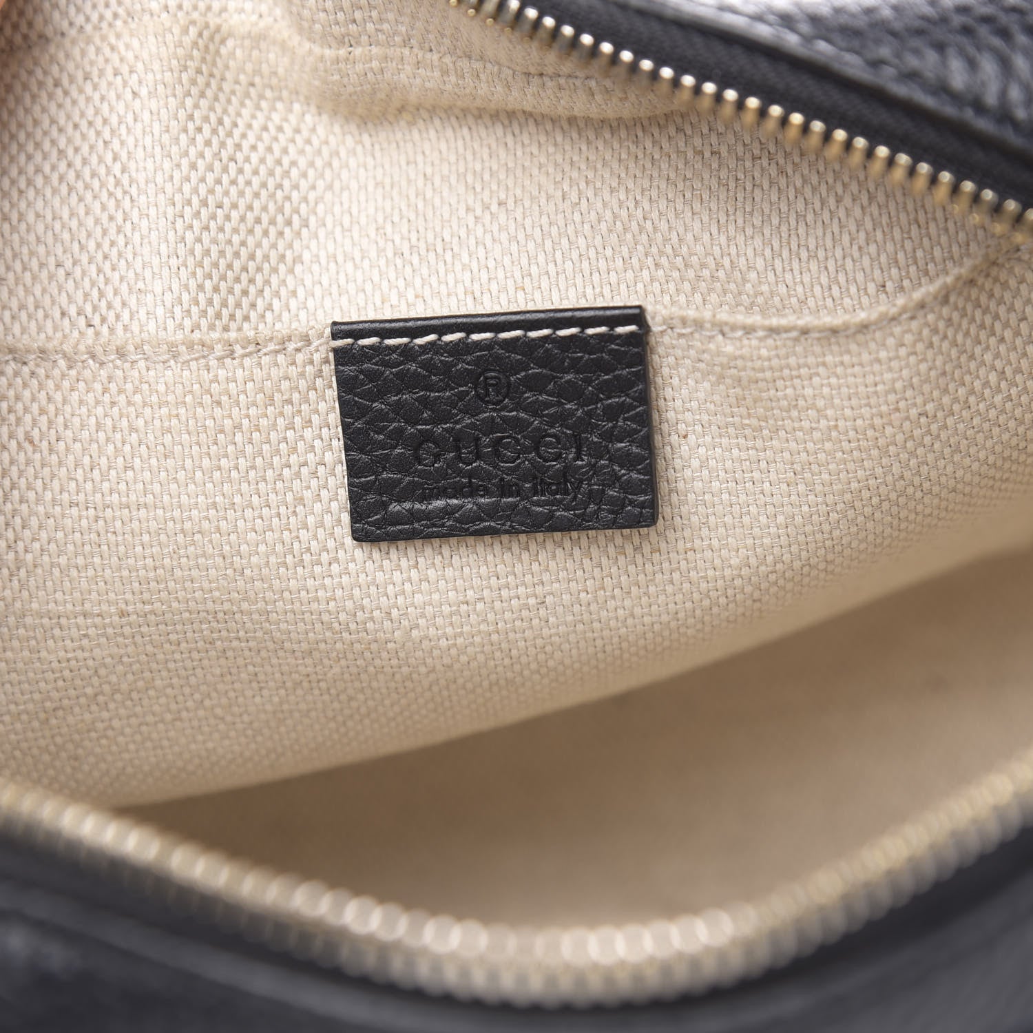 Gucci Pebbled Calfskin Small Soho Disco Bag Black 6 of 11