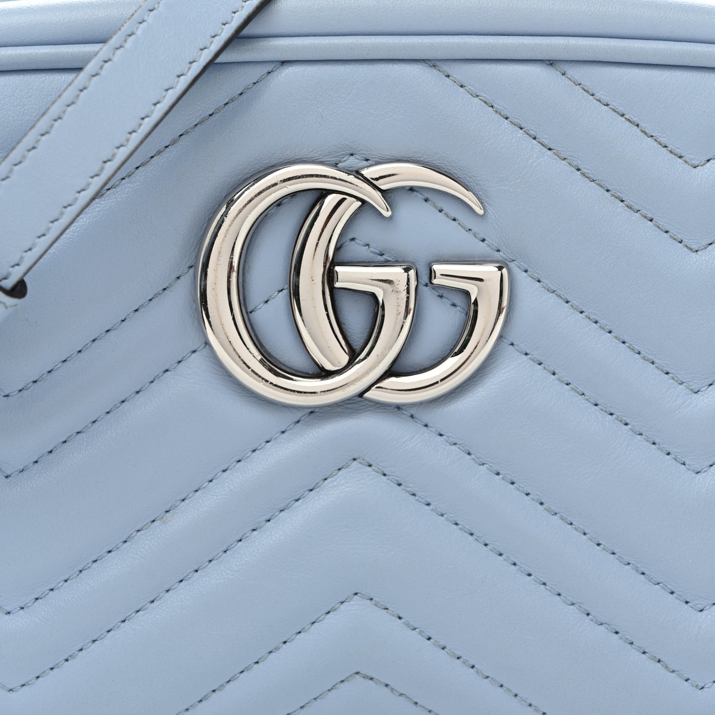 Calfskin Matelasse Small GG Marmont Chain Shoulder Bag Porcelain Light Blue