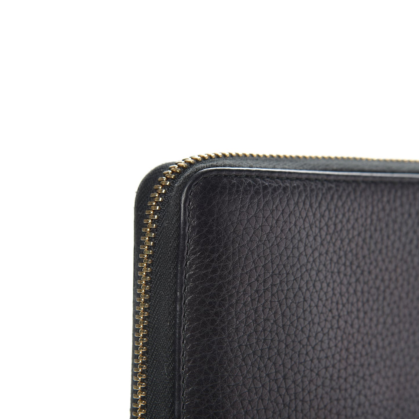 Pebbled Calfskin Soho Zip Around Wallet Black