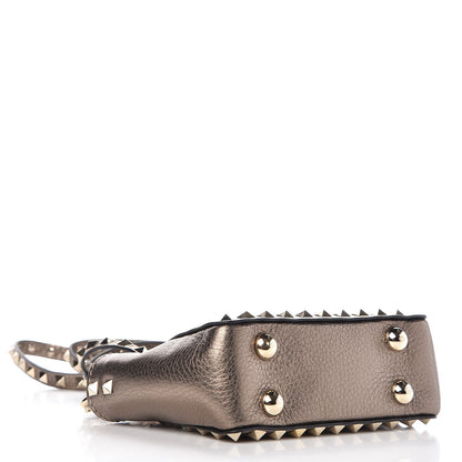 Valentino Garavani Metallic Pebbled Calfskin Micro Rockstud Tote Sasso 5 of 8