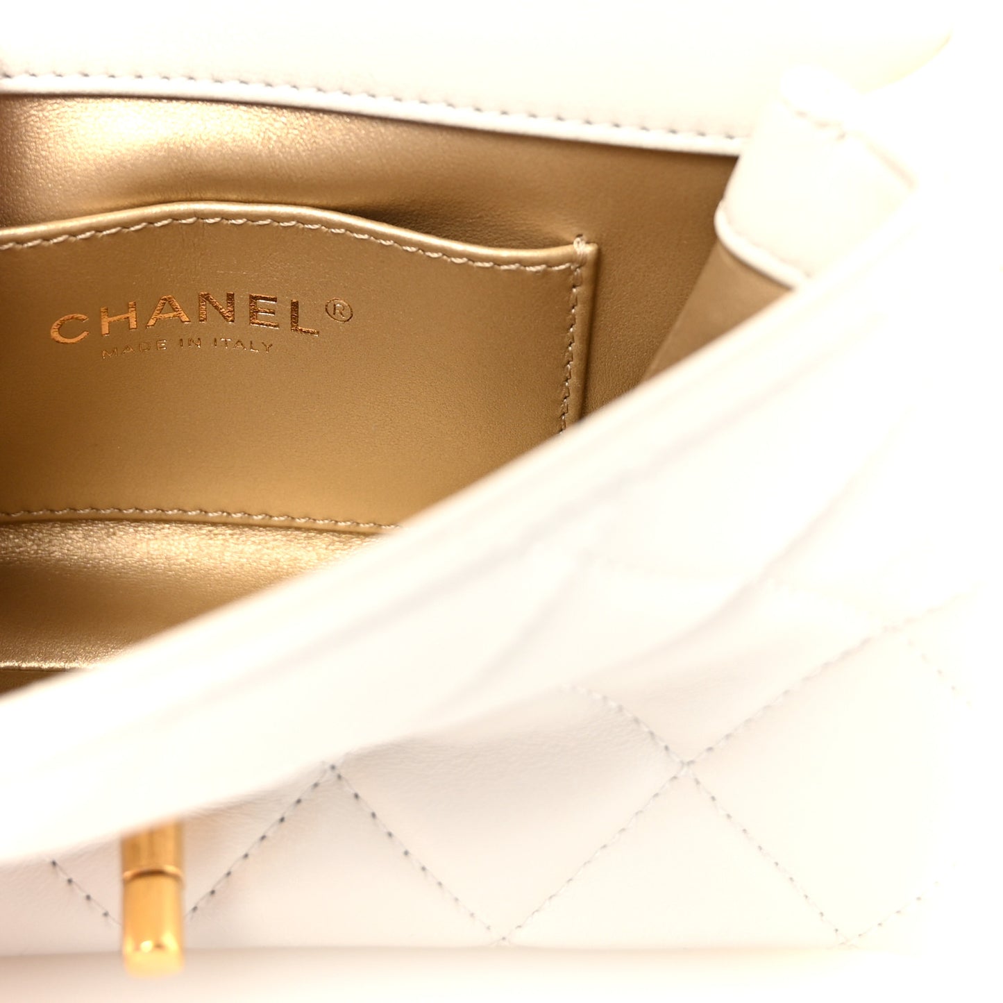 Shiny Lambskin Quilted Enamel CC Small Flap White