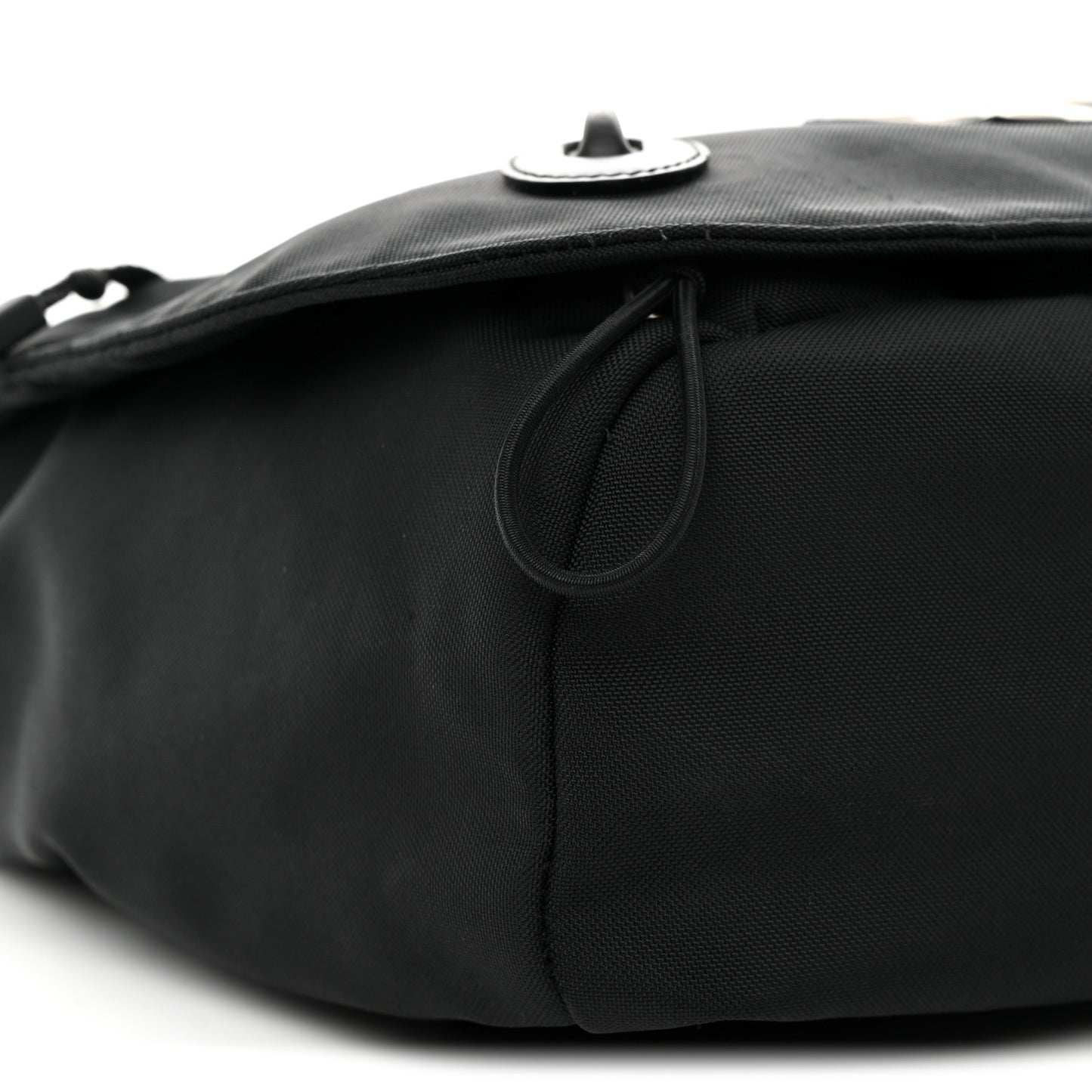 Nylon Sport CC Messenger Black