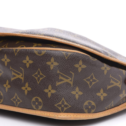 Louis Vuitton Monogram Menilmontant MM 9 of 14