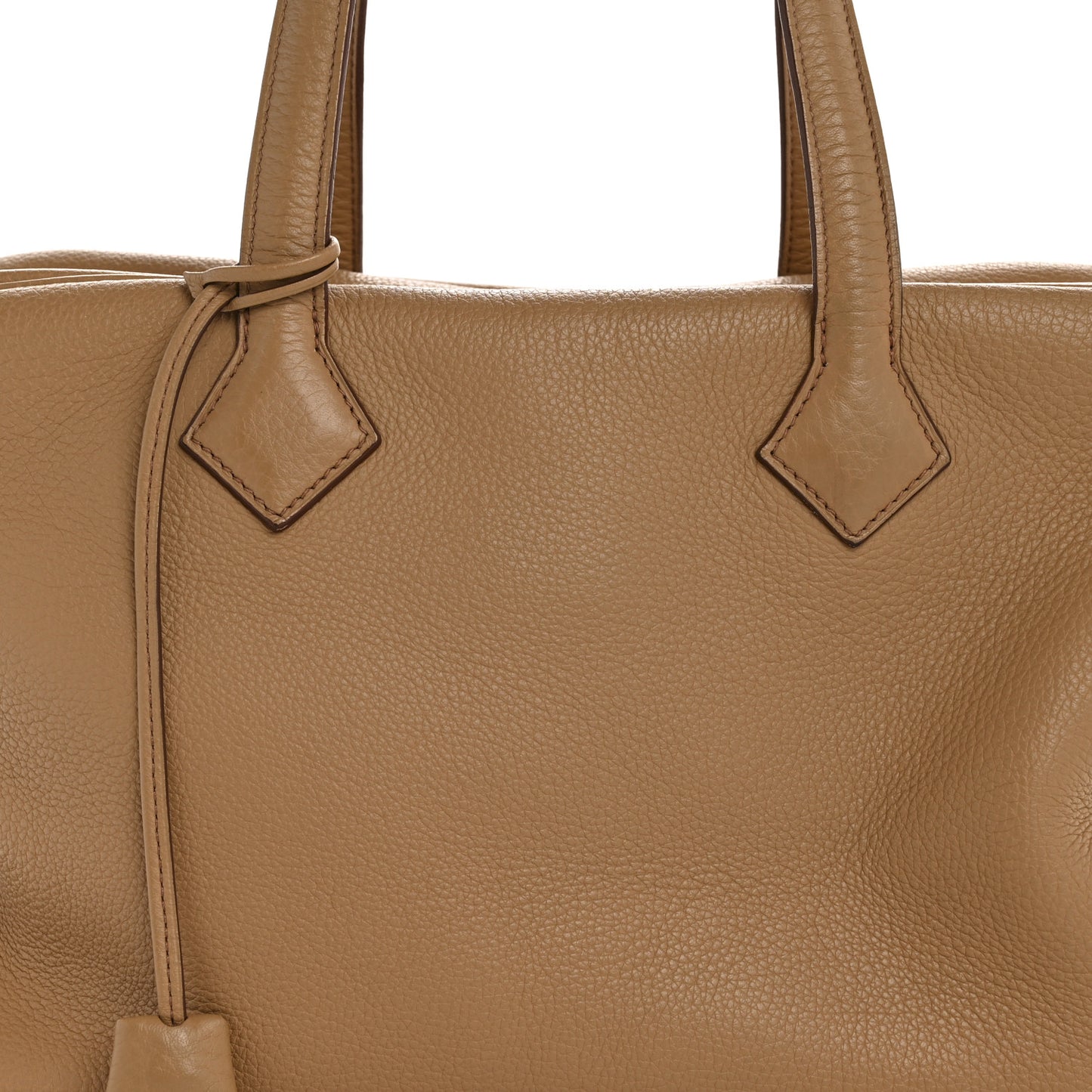 Taurillon Clemence Victoria II 35 Biscuit
