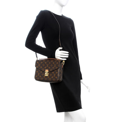 Louis Vuitton Monogram Pochette Metis 2 of 12