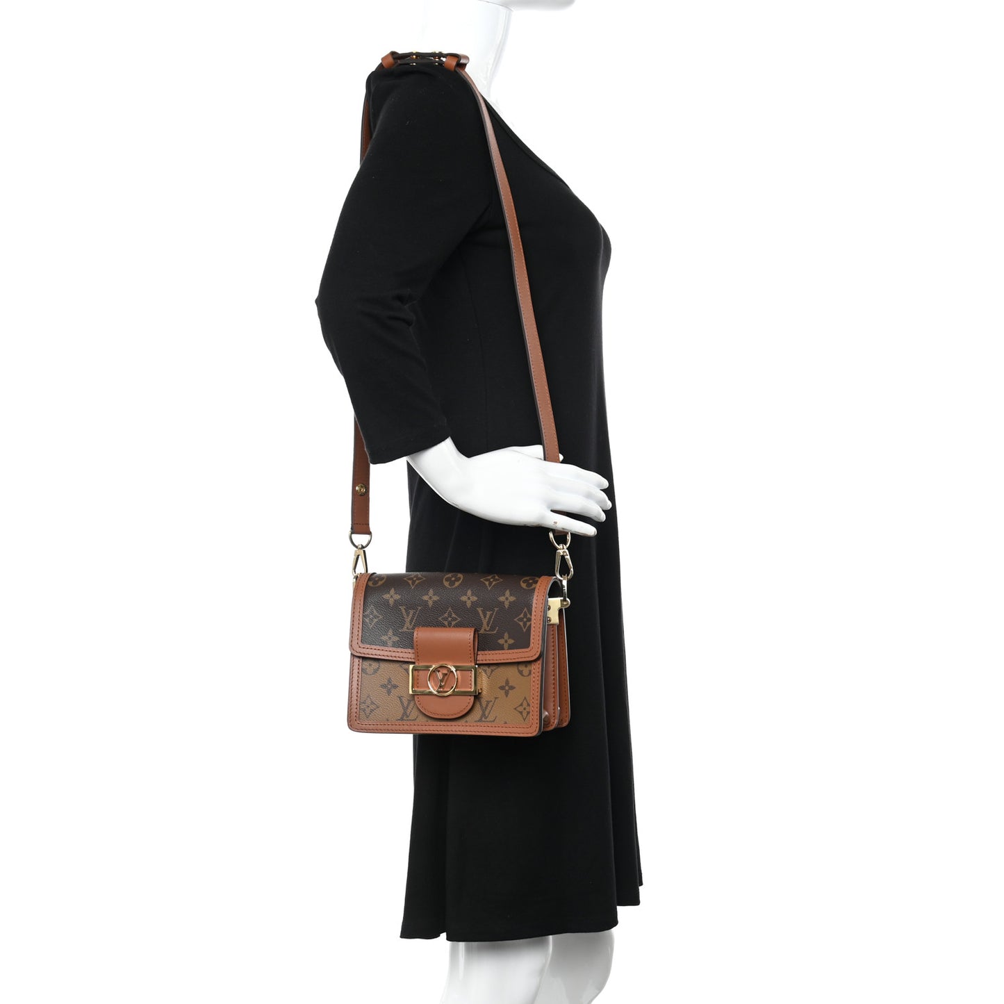 Reverse Monogram Dauphine Mini