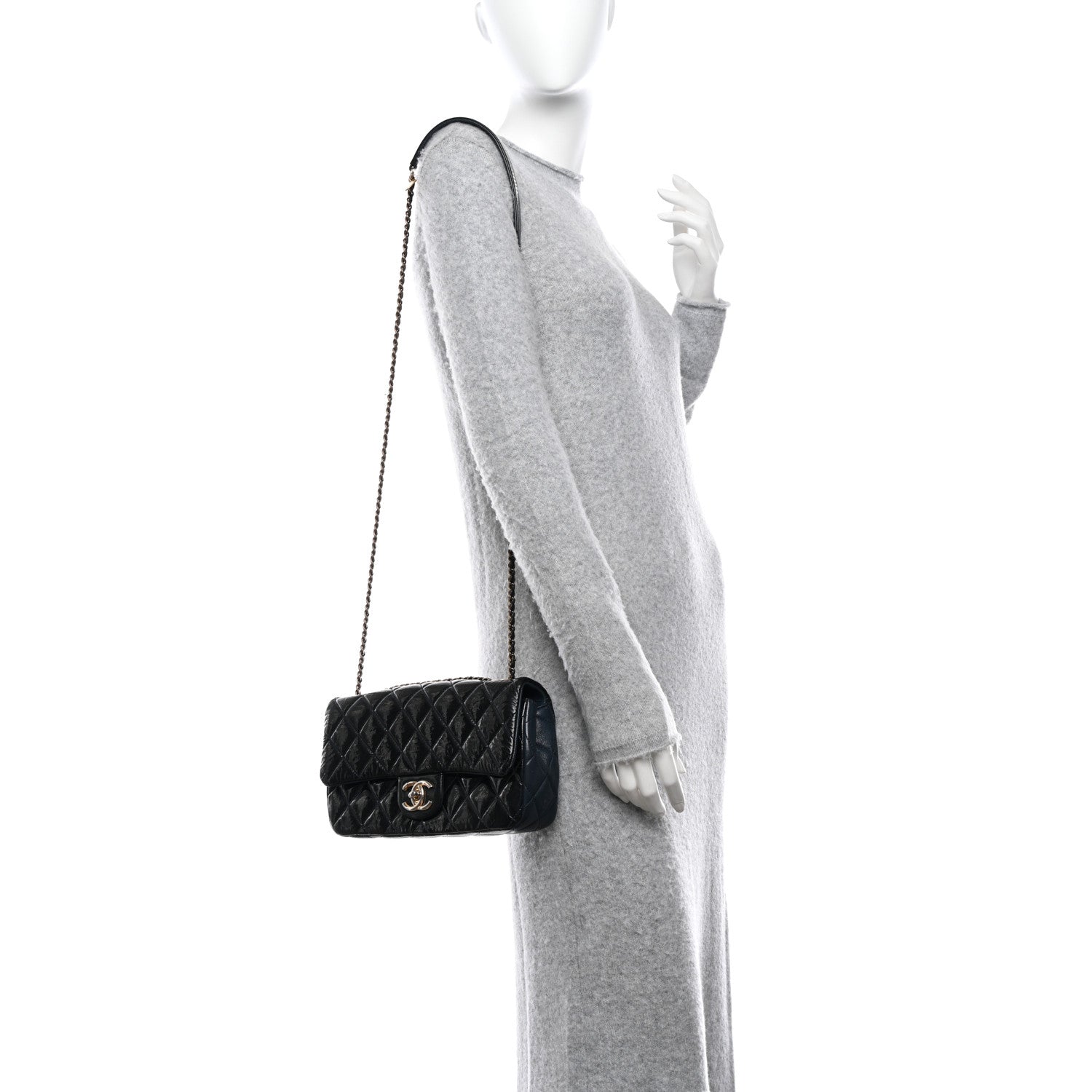 Chanel Patent Goatskin Quilted Medium CC Eyelet Flap Blue 2 of 12