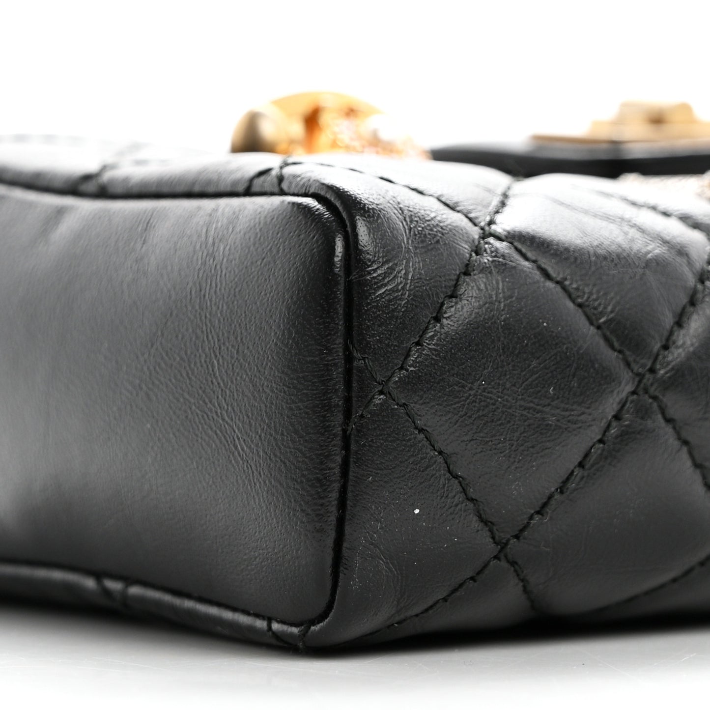 Aged Calfskin Lucky Charms 2.55 Reissue Mini Clutch With Chain Black