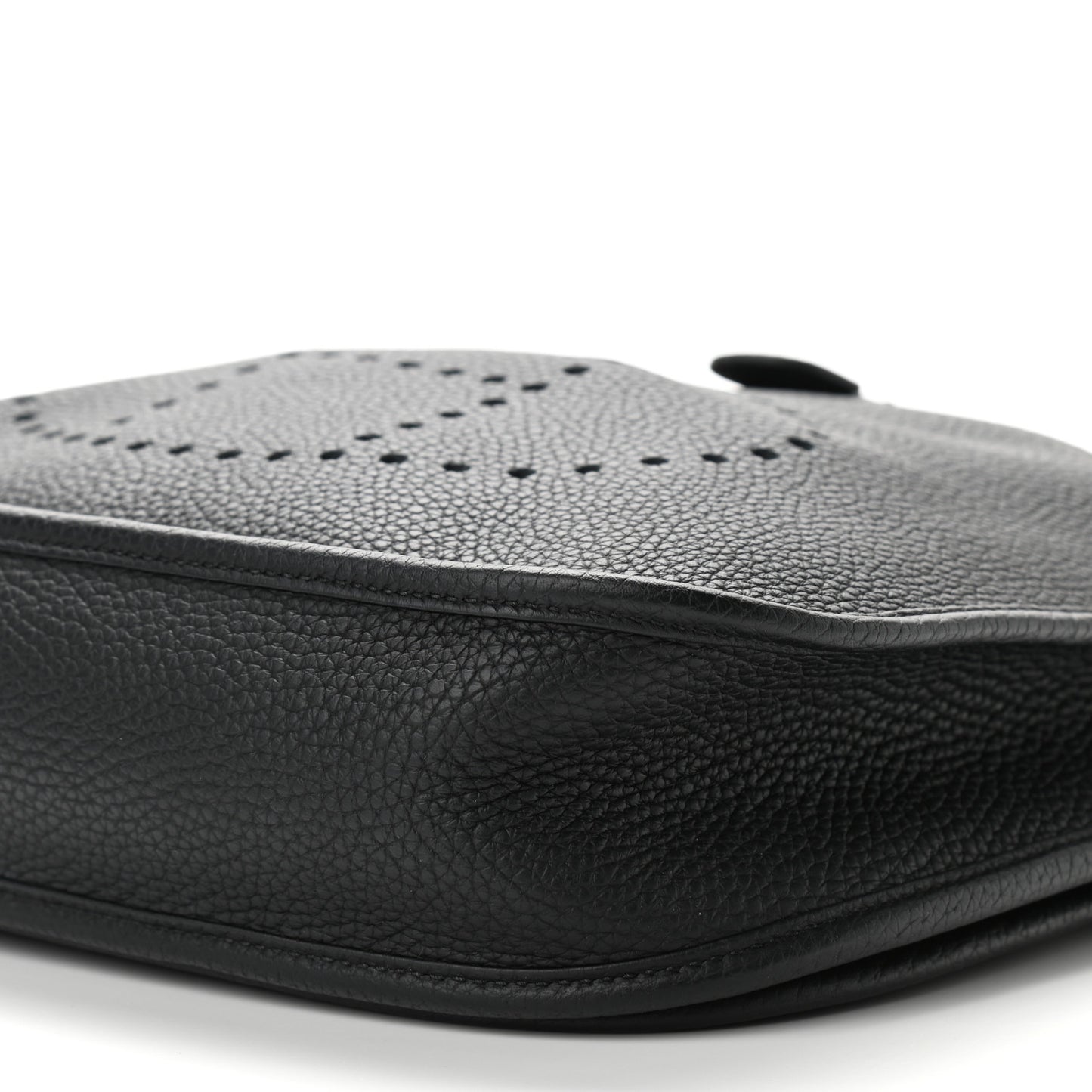 Taurillon Clemence Evelyne III PM Black