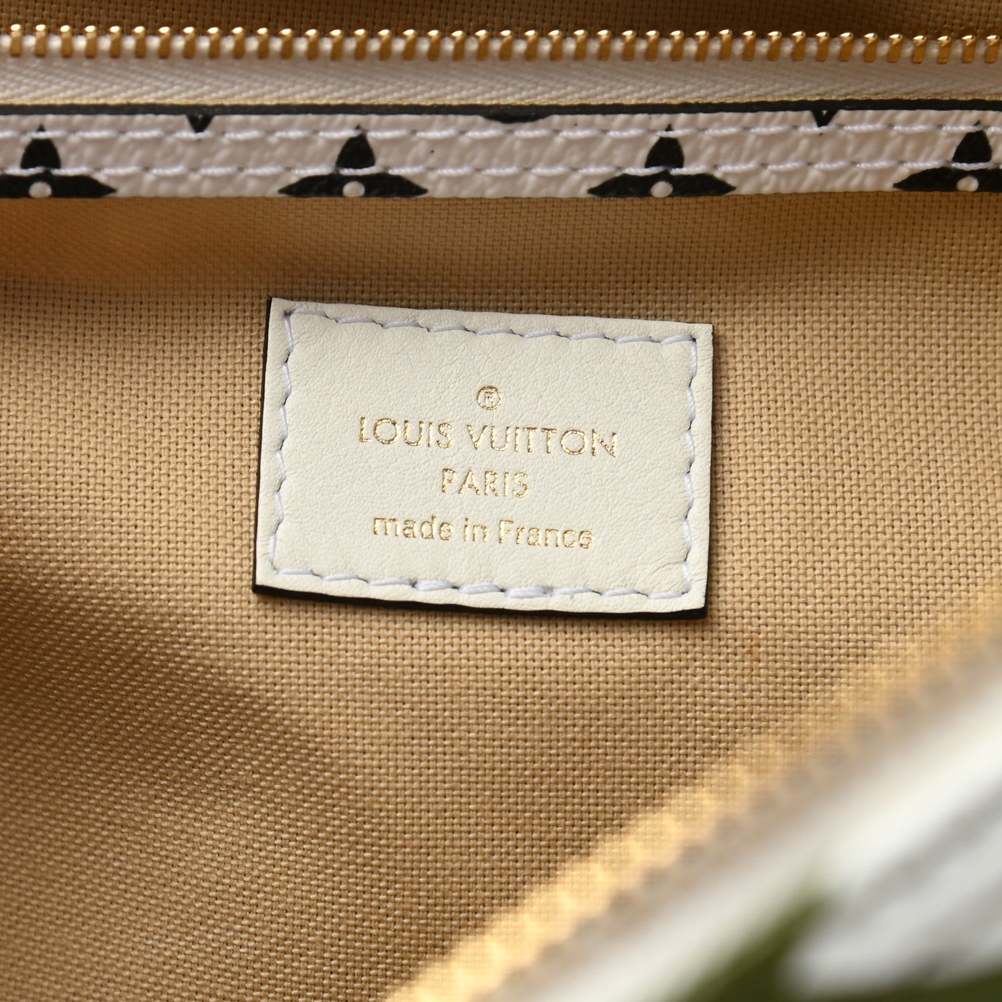 Monogram Giant Keepall Bandouliere 50 Kaki Beige