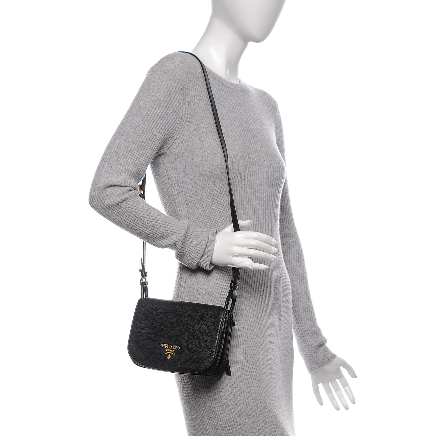 Vitello Daino Saddle Bag Black