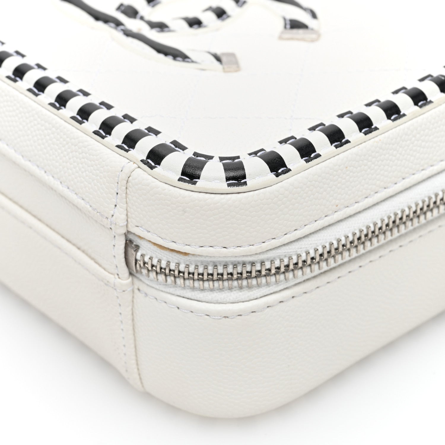 Chanel Caviar Quilted Striped Small CC Filigree Vanity Case White Black 10 of 10
