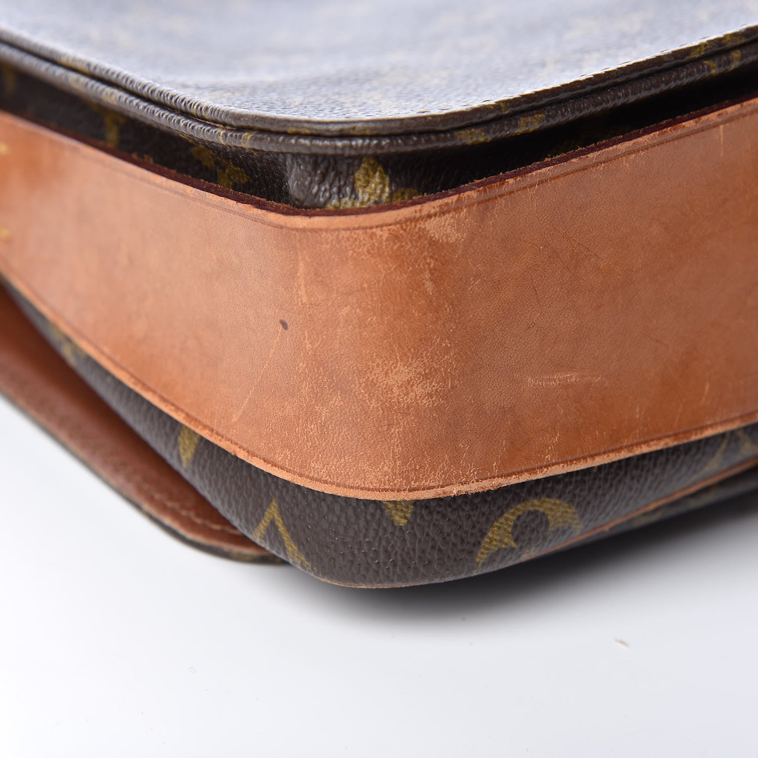 Louis Vuitton Monogram Cartouchiere 22 18 of 23