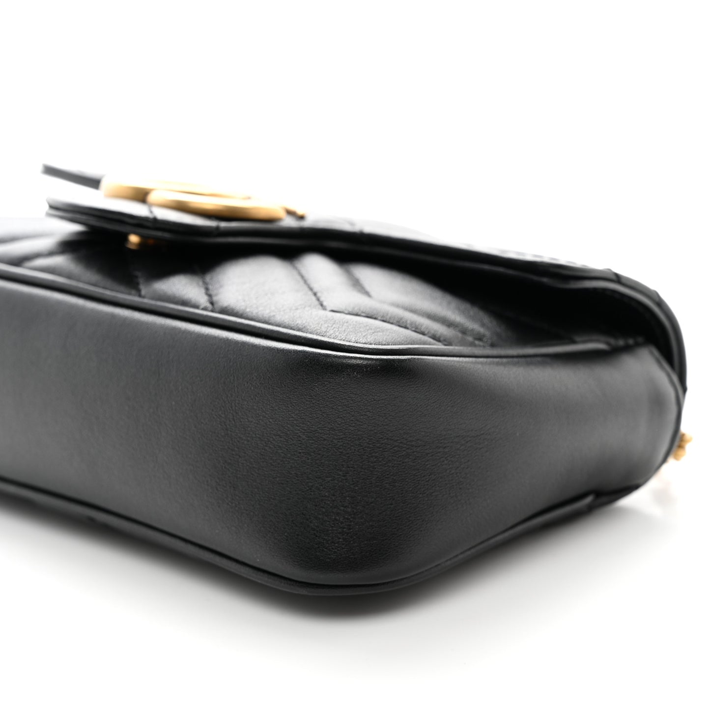 Calfskin Matelasse Super Mini GG Marmont Shoulder Bag Black
