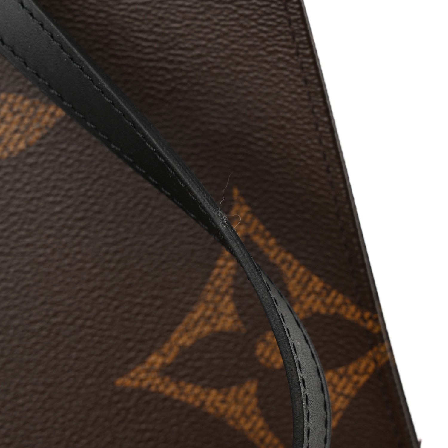 Louis Vuitton Reverse Monogram Giant Onthego MM 12 of 20
