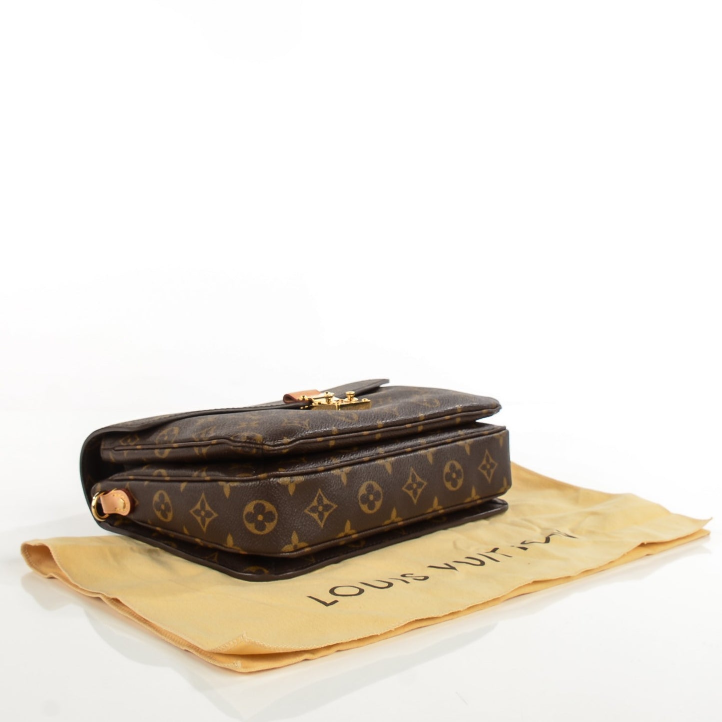 Monogram Pochette Metis