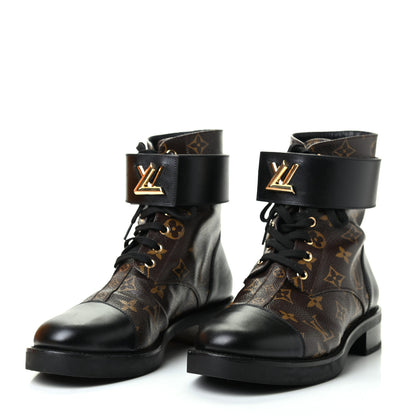 Louis Vuitton Monogram Calfskin Wonderland Flat Ranger Boots 40 Black 2 of 9