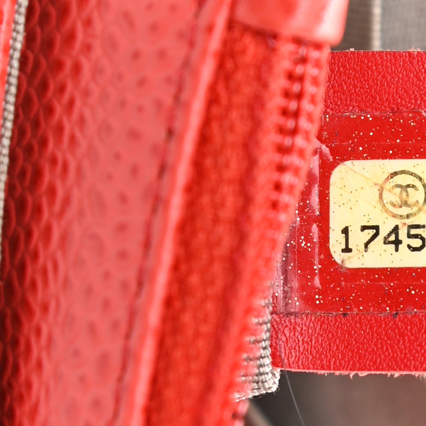 Caviar Half Moon Wallet On Chain WOC Red