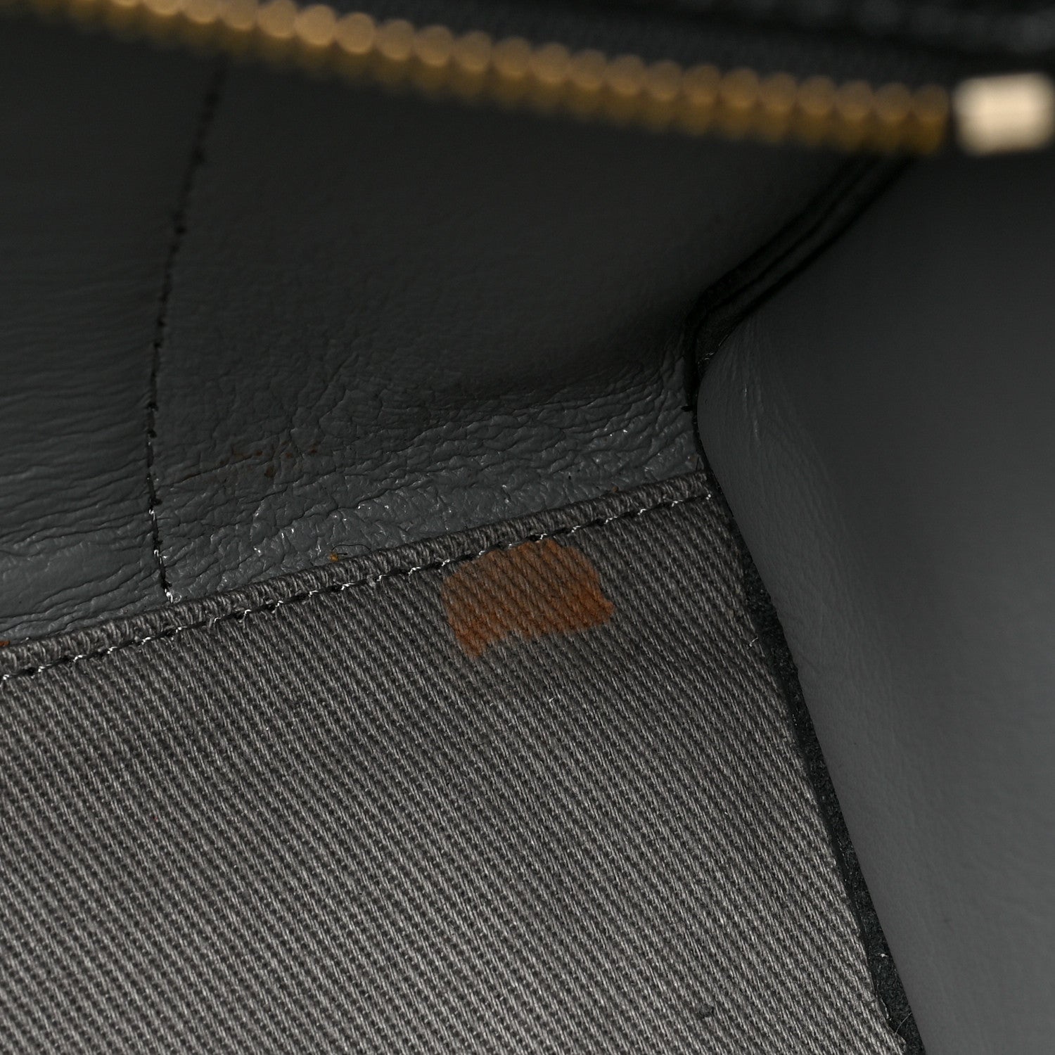 Marc Jacobs Grained Calfskin Medium The Tote Bag Black 9 of 9