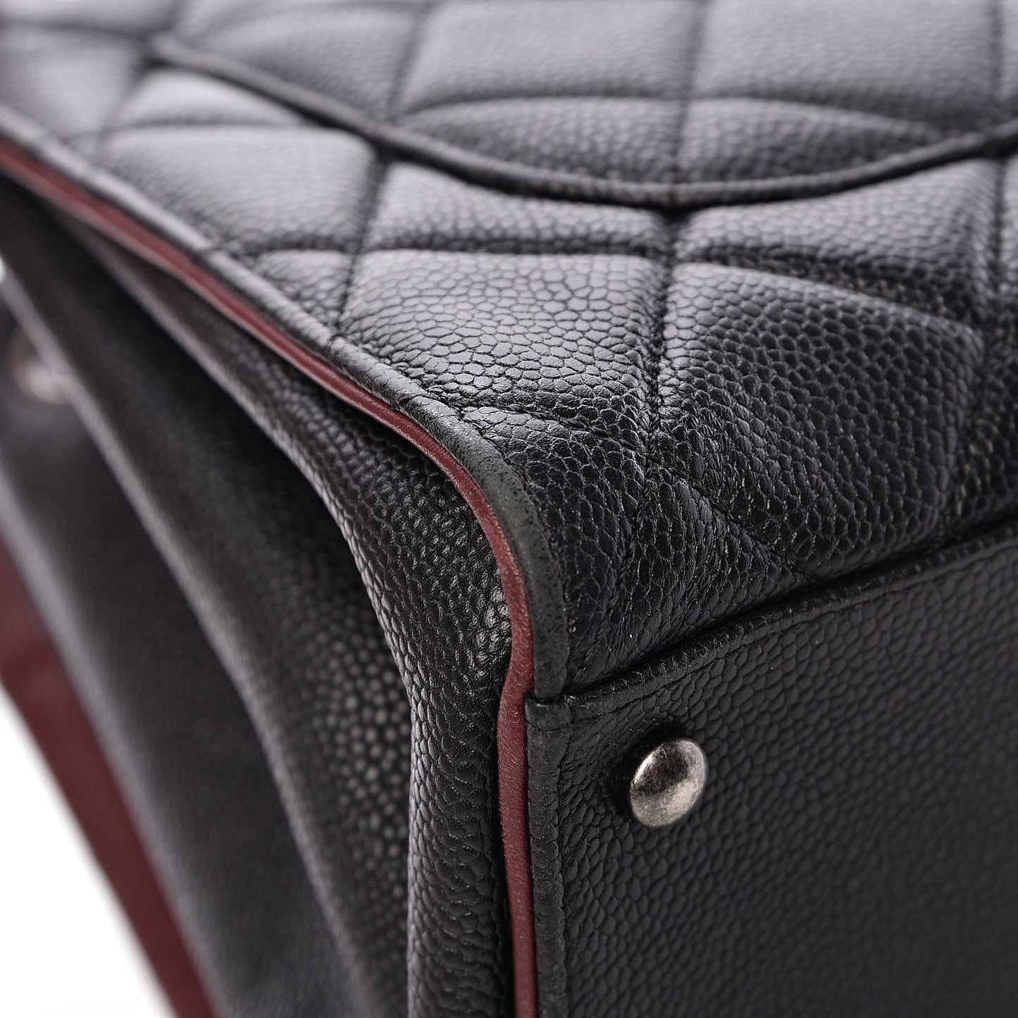 Caviar Quilted Medium CC Accordion Shopping Bag Black