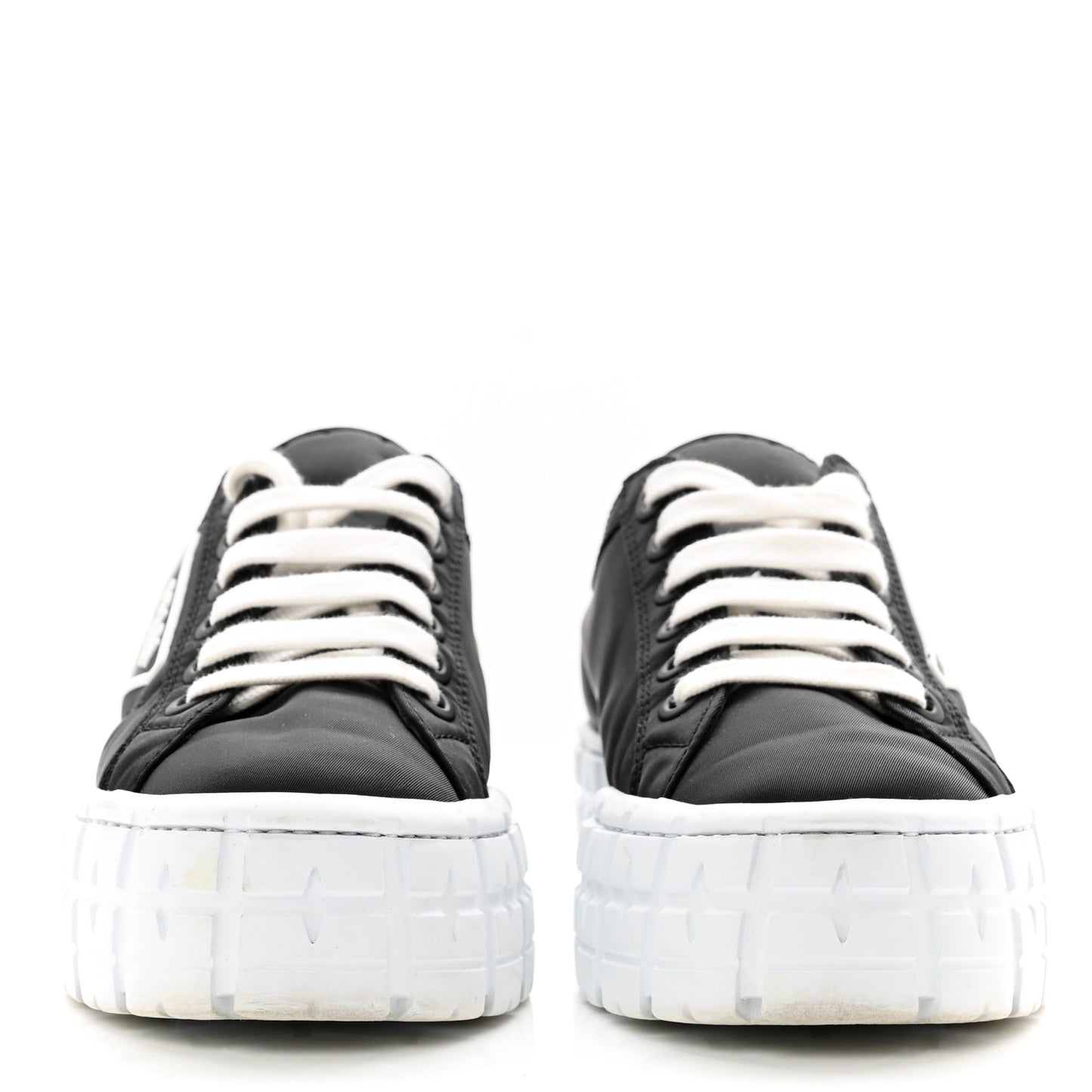 Re-Nylon Gabardine Triangle Logo Double Wheel 50mm Sneakers 38.5 Black