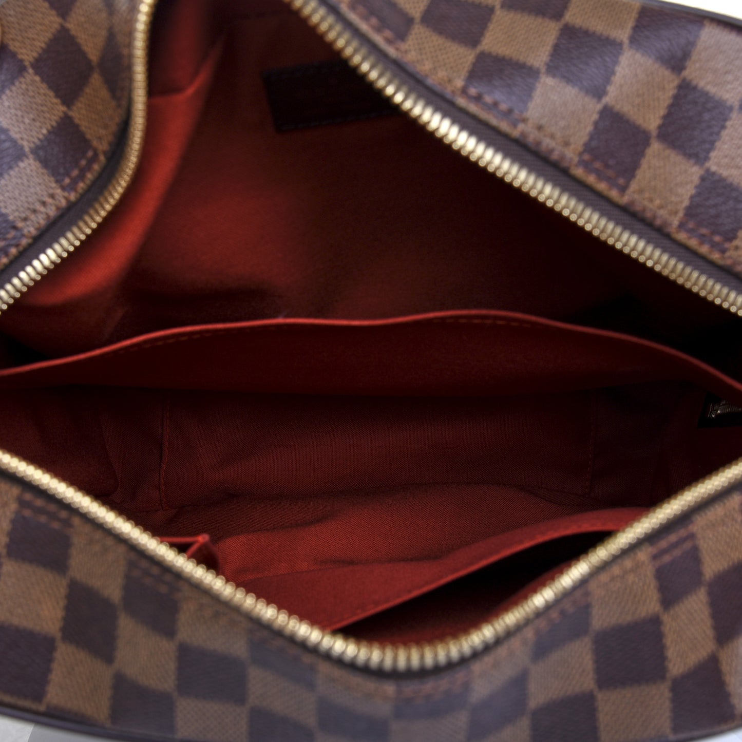 Damier Ebene Olav GM Messenger Bag