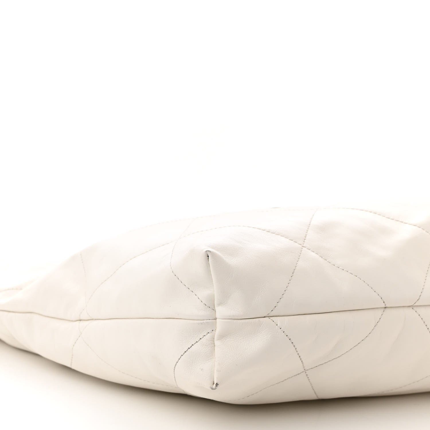 Chanel Shiny Calfskin Quilted Chanel 22 White 10 of 15