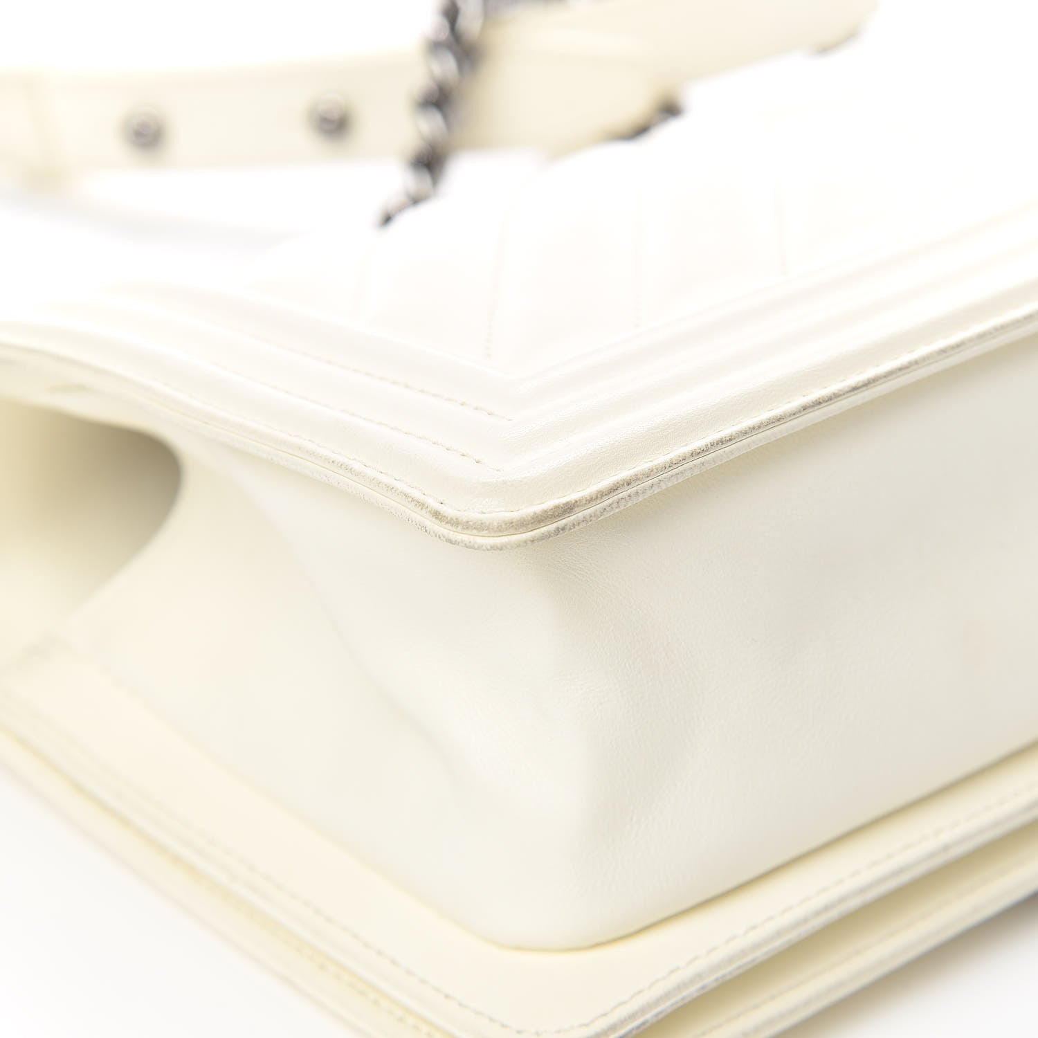 Chanel Lambskin Chevron Quilted Medium Boy Flap Ivory 10 of 12