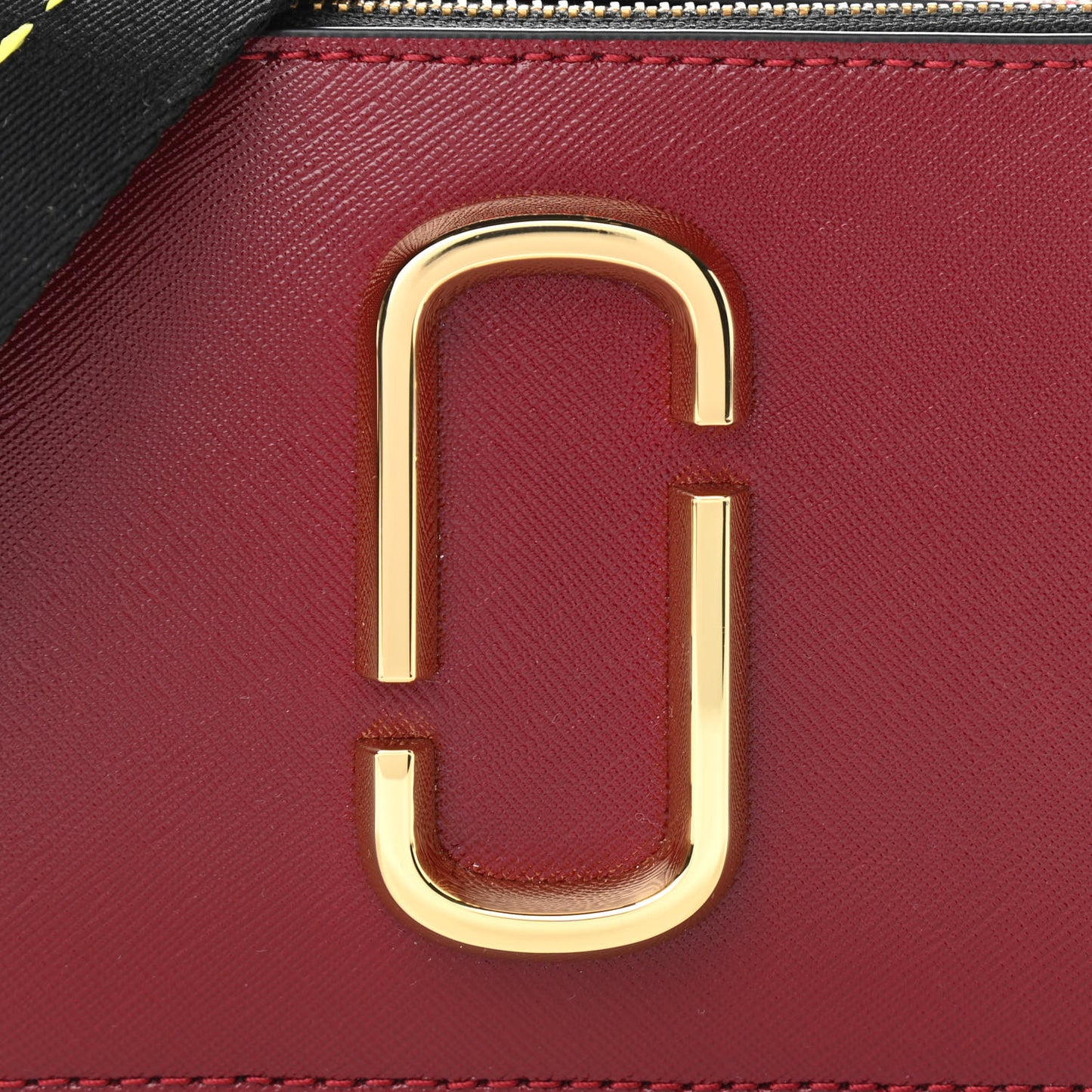 Saffiano Small Snapshot Camera Bag Red Multicolor