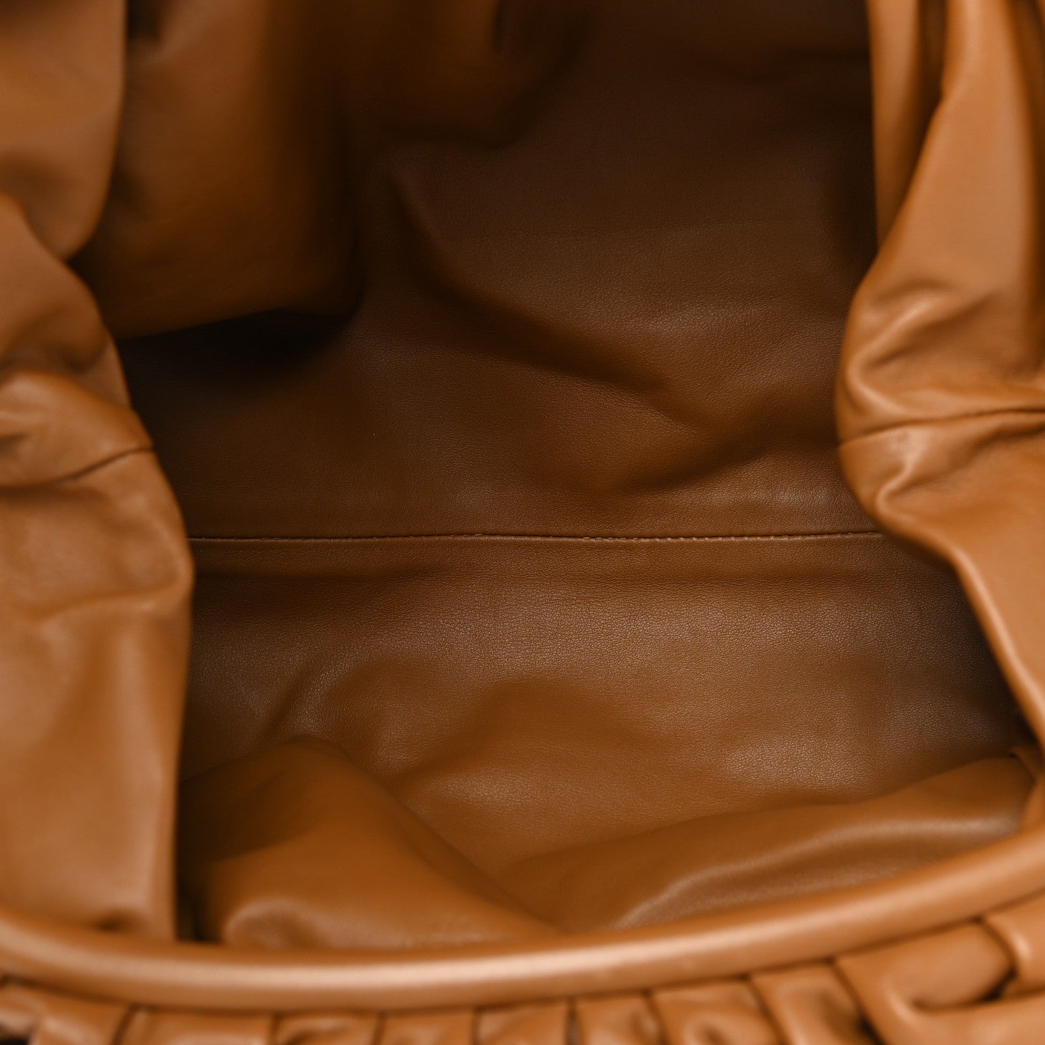 Bottega Veneta Smooth Butter Calf The Pouch Oversized Clutch Cammello 5 of 8