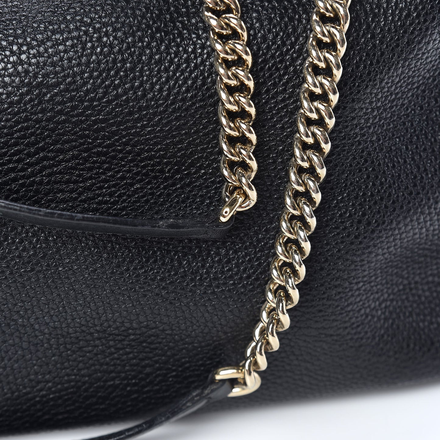 Pebbled Calfskin Medium Soho Chain Shoulder Bag Black
