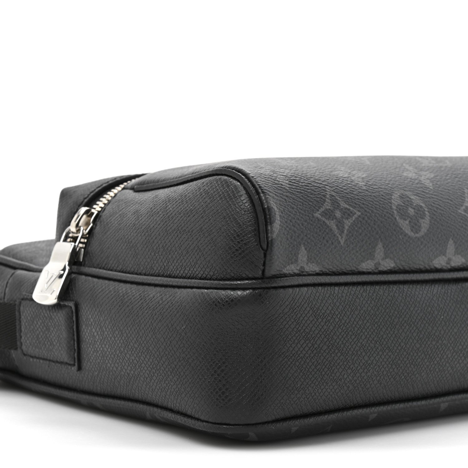 Louis Vuitton Taiga Monogram Eclipse Outdoor Messenger Black 16 of 17