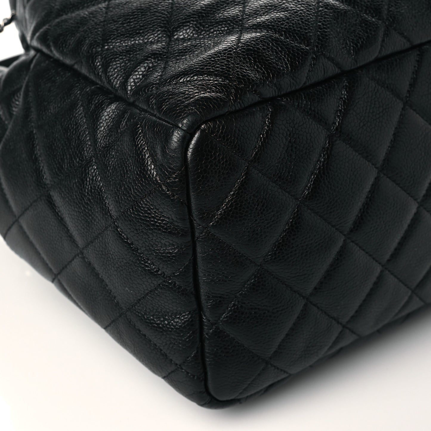 Caviar Flat Quilted CC Chain Bucket Drawstring Bag Black