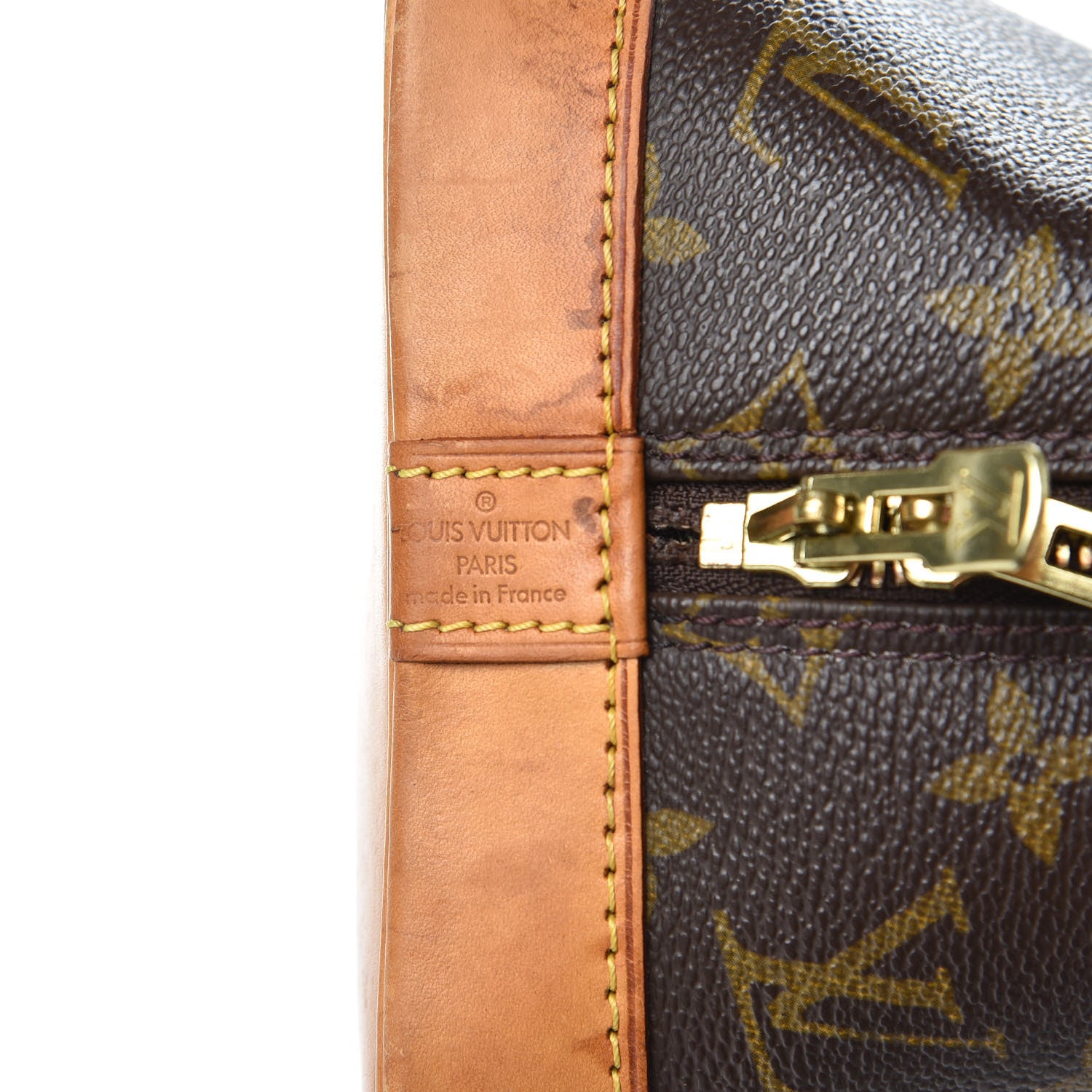 Louis Vuitton Monogram Alma PM 6 of 20
