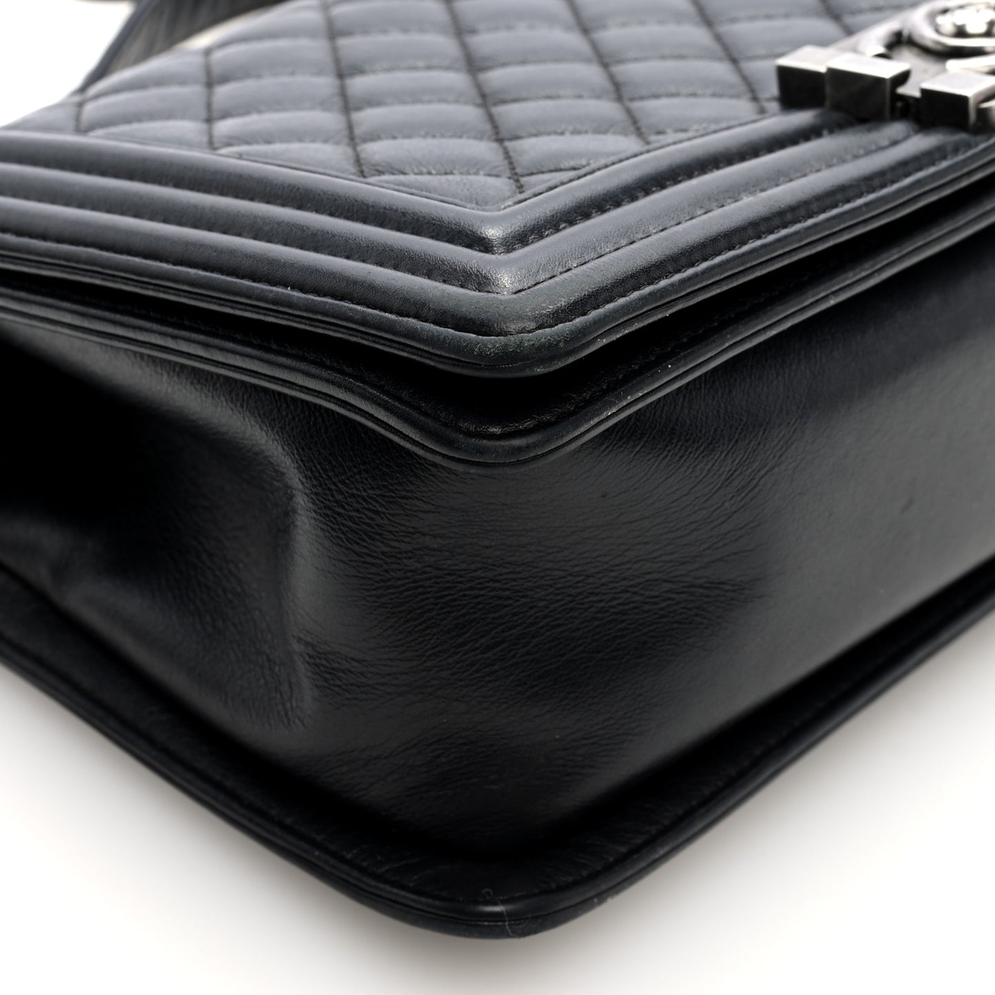 Calfskin Quilted Medium Boy Flap Black