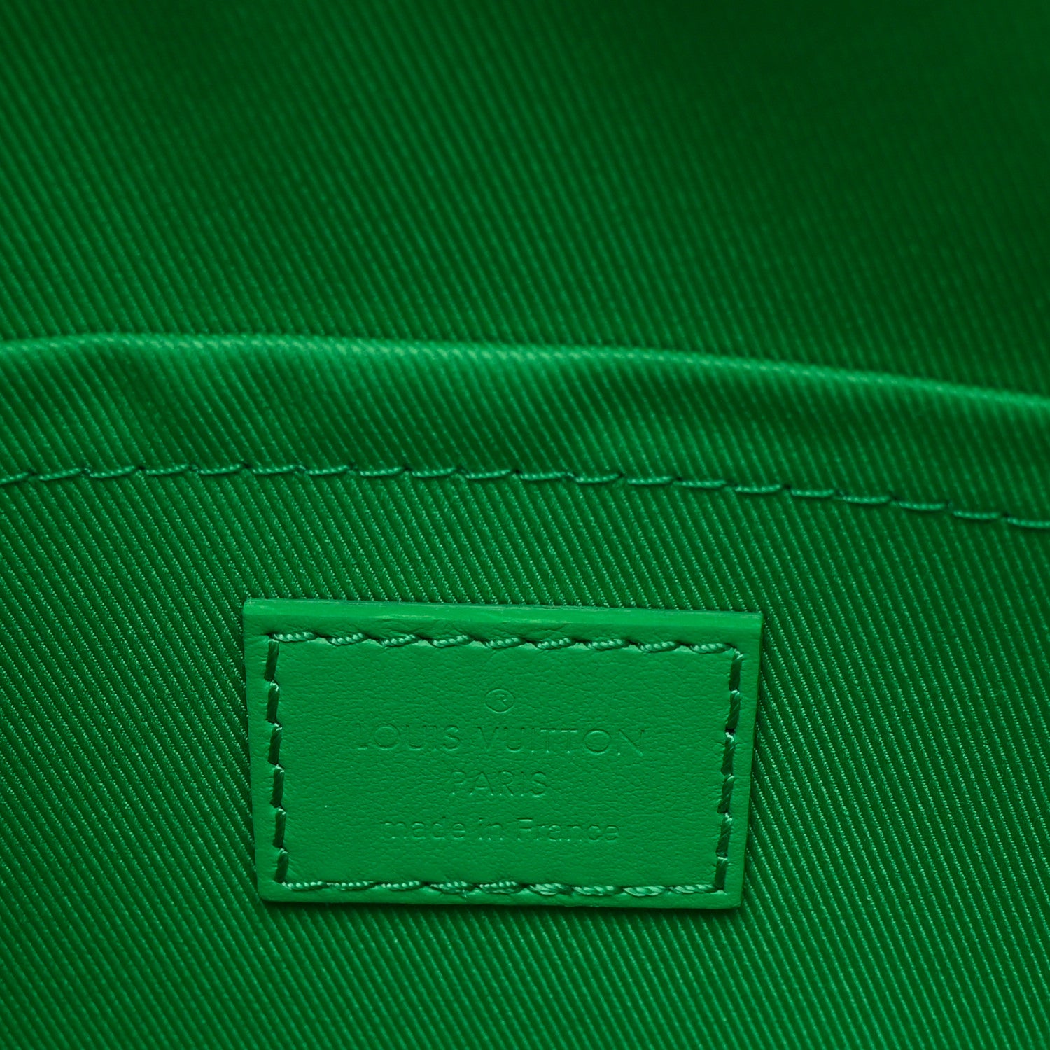 Louis Vuitton Taurillon Monogram S Lock Messenger Minty Green 6 of 10