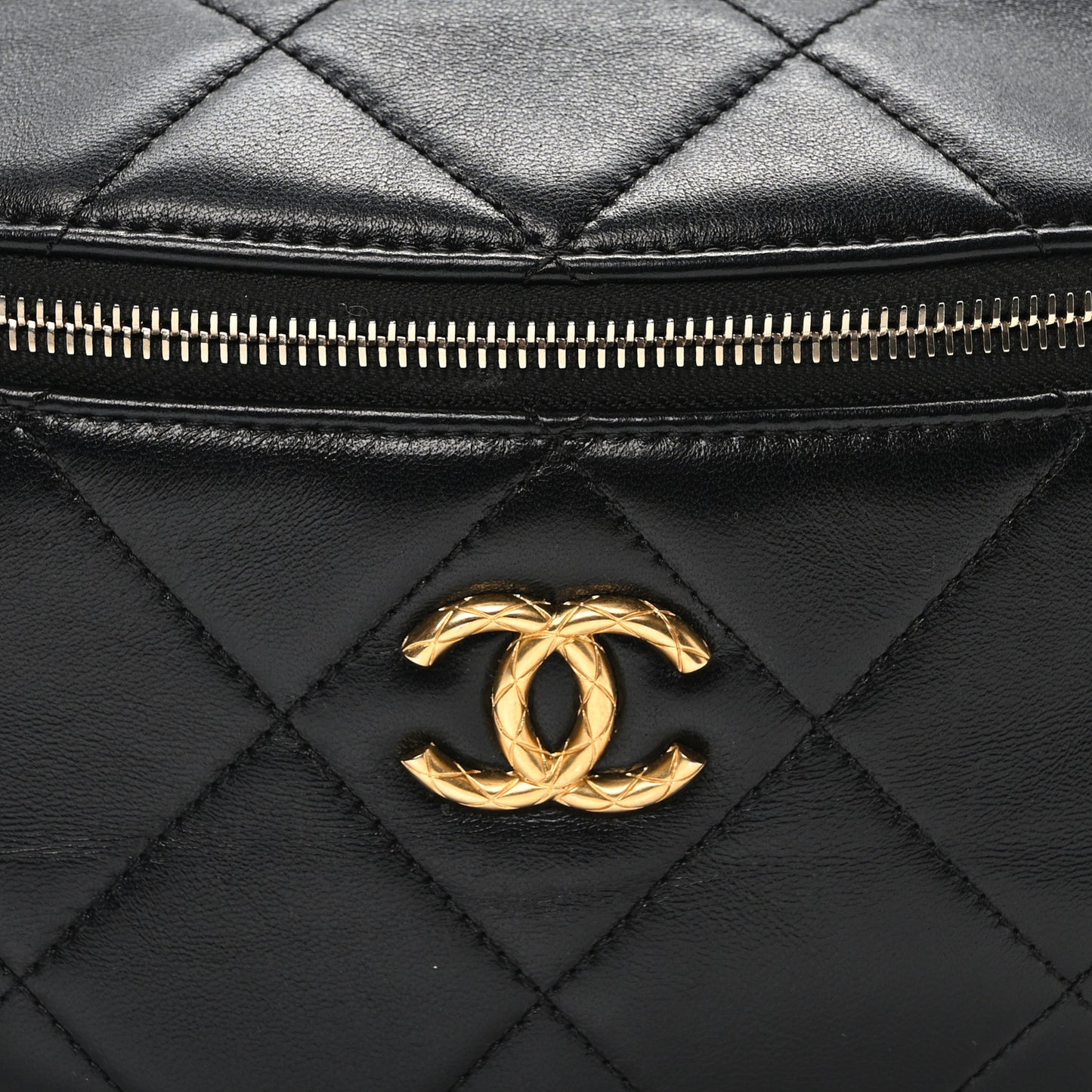 Lambskin Enamel Quilted Waist Bag Black