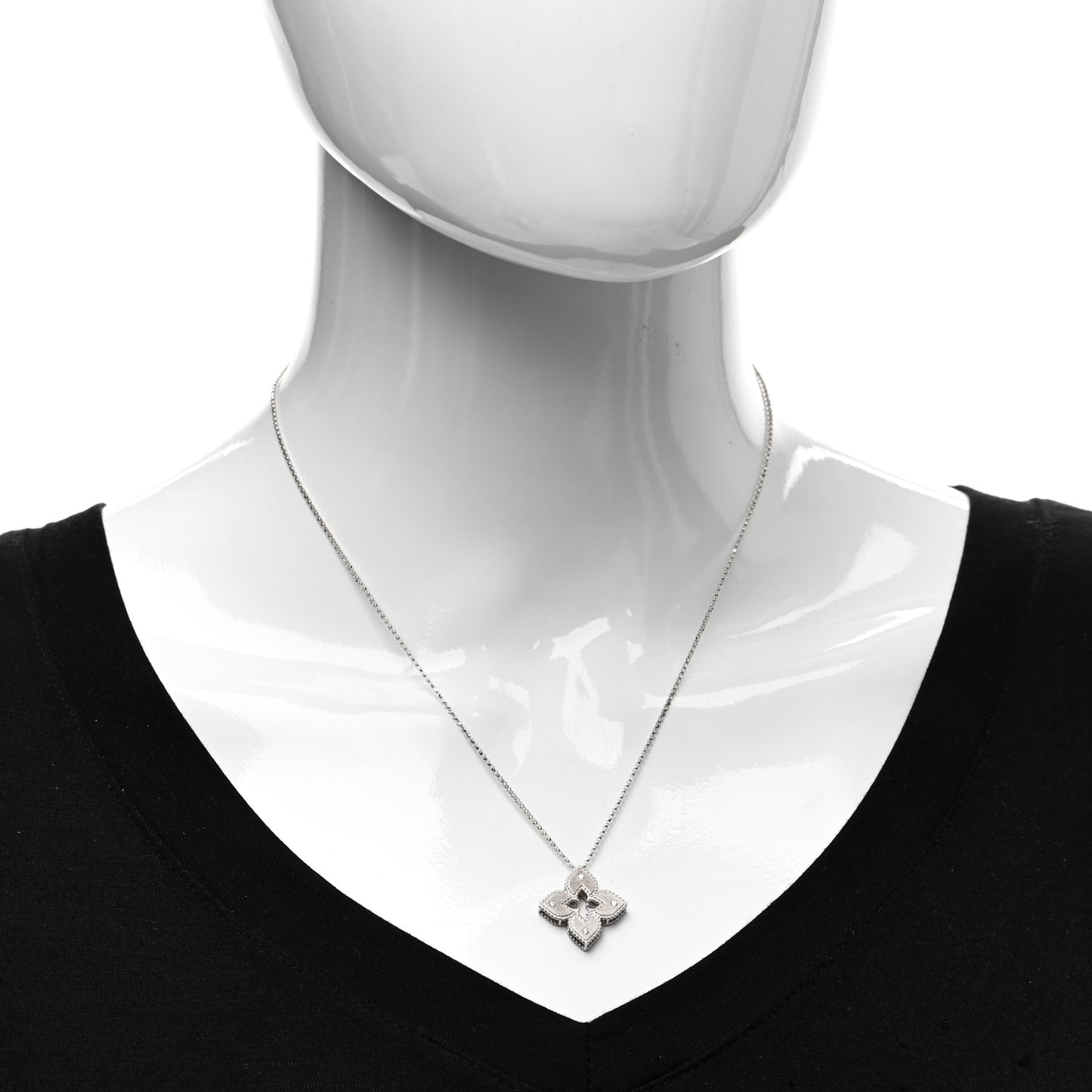 18K White Gold Diamond Petite Venetian Princess Flower Pendant Necklace