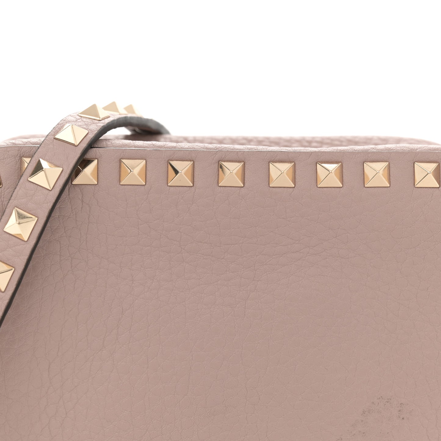 Pebbled Calfskin Rockstud Camera Crossbody Bag Poudre