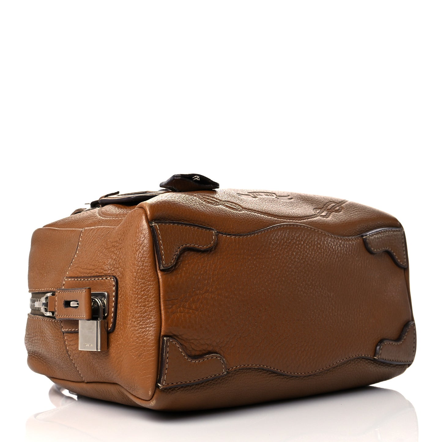 Vitello Daino Embossed Logo Bowler Cuoio