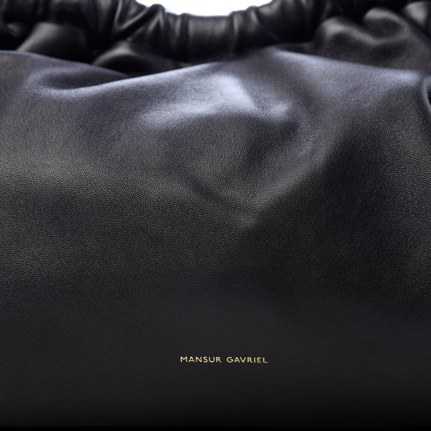 Lambskin Cloud Clutch Black Flamma