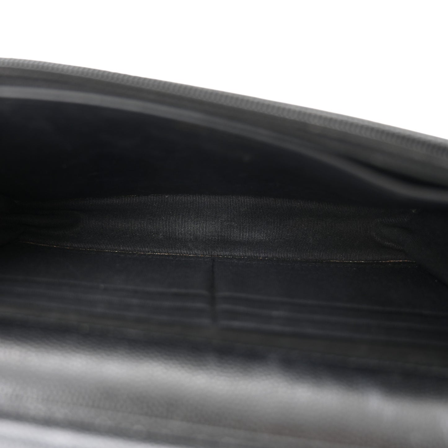 Caviar Quilted Crystal CC Wallet On Chain WOC Black