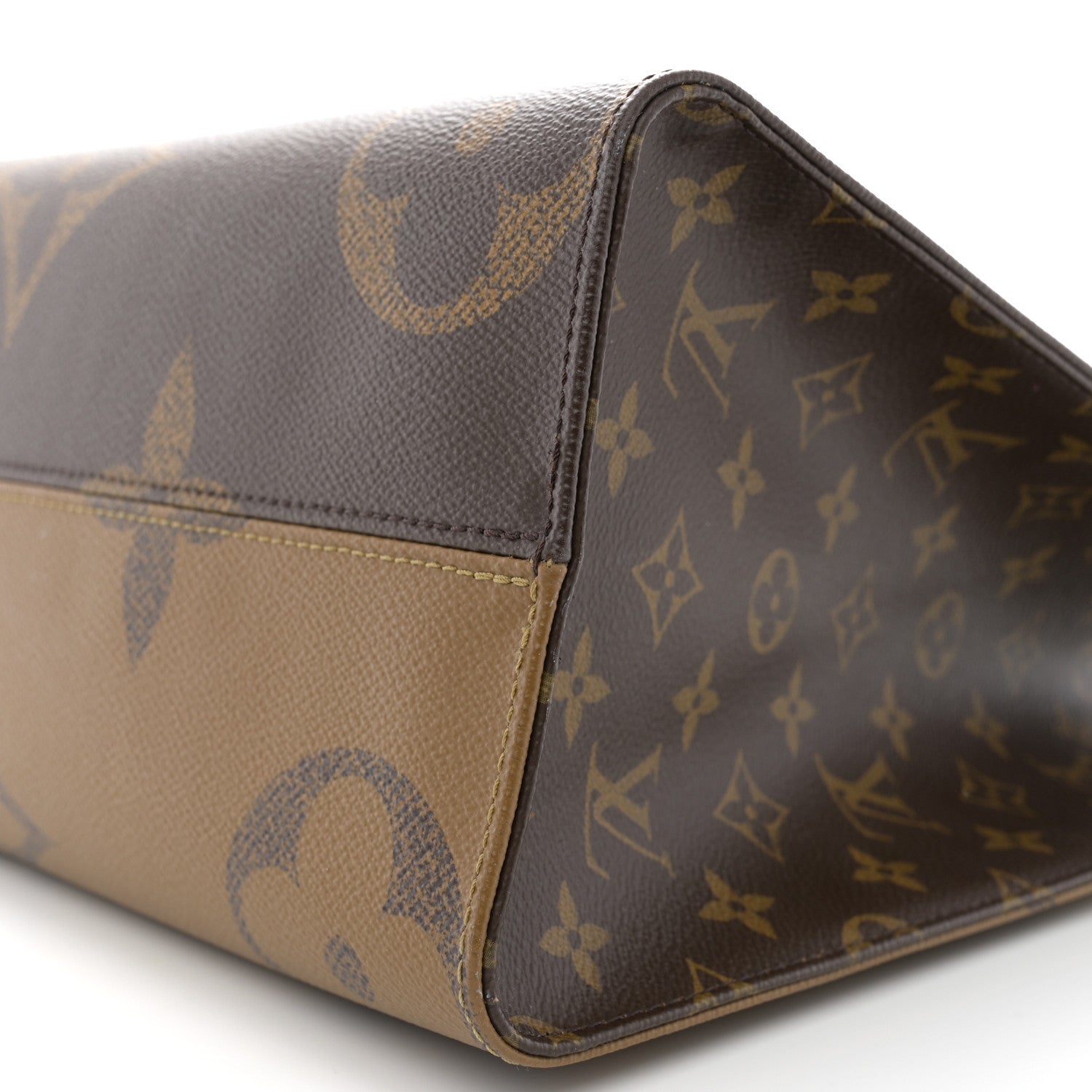 Louis Vuitton Reverse Monogram Giant Onthego MM 10 of 14